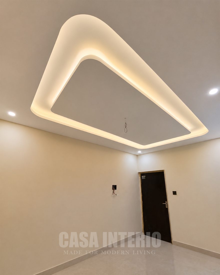 Sculpted plaster curve with concealed lighting